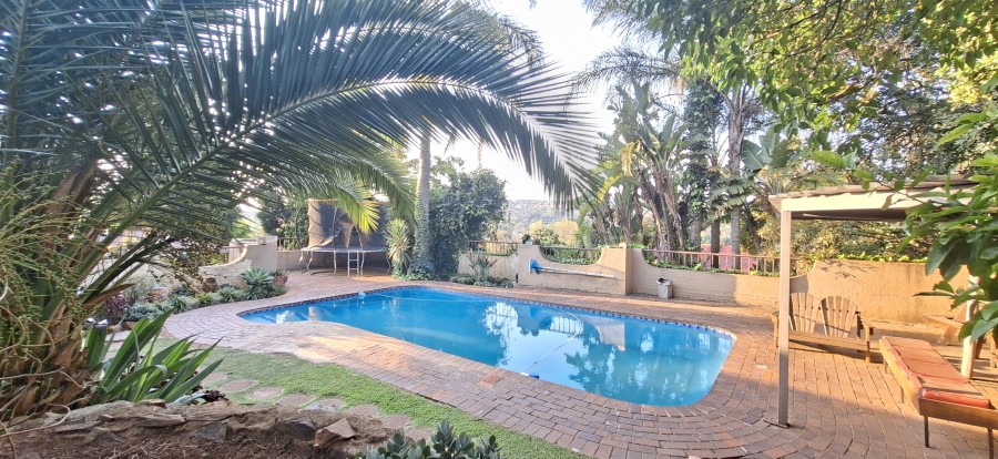 3 Bedroom Property for Sale in Wilro Park Gauteng