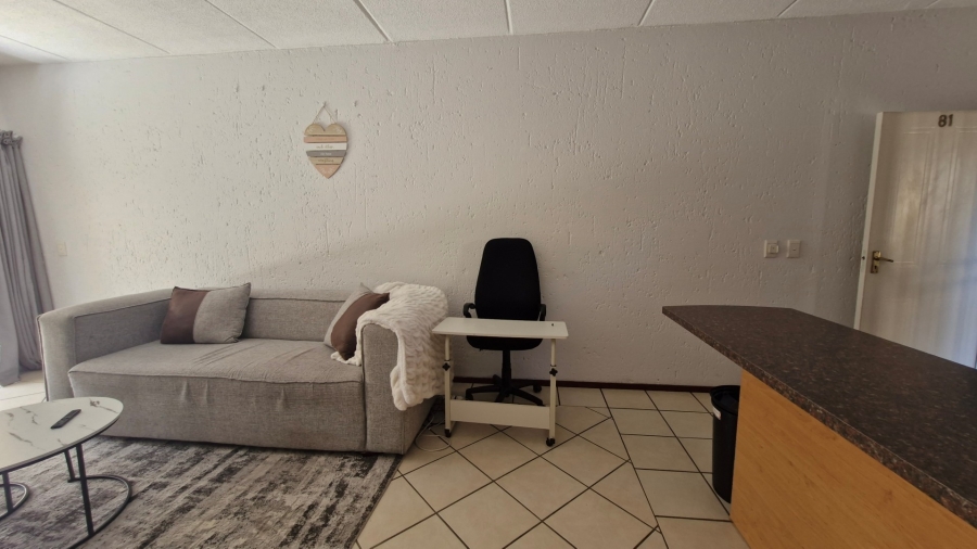 1 Bedroom Property for Sale in Paulshof Gauteng