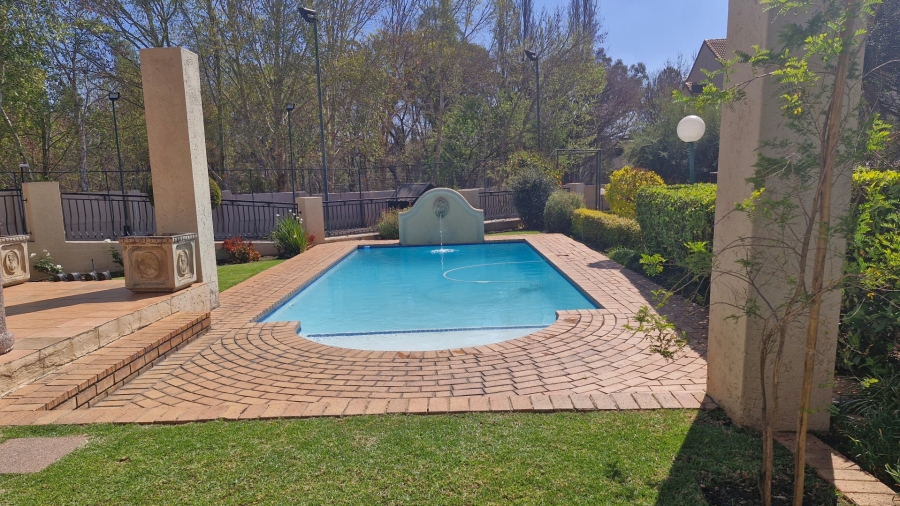 1 Bedroom Property for Sale in Paulshof Gauteng