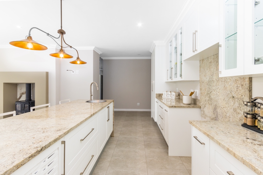 5 Bedroom Property for Sale in Parkmore Gauteng