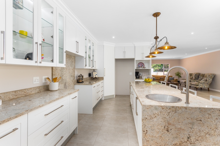 5 Bedroom Property for Sale in Parkmore Gauteng