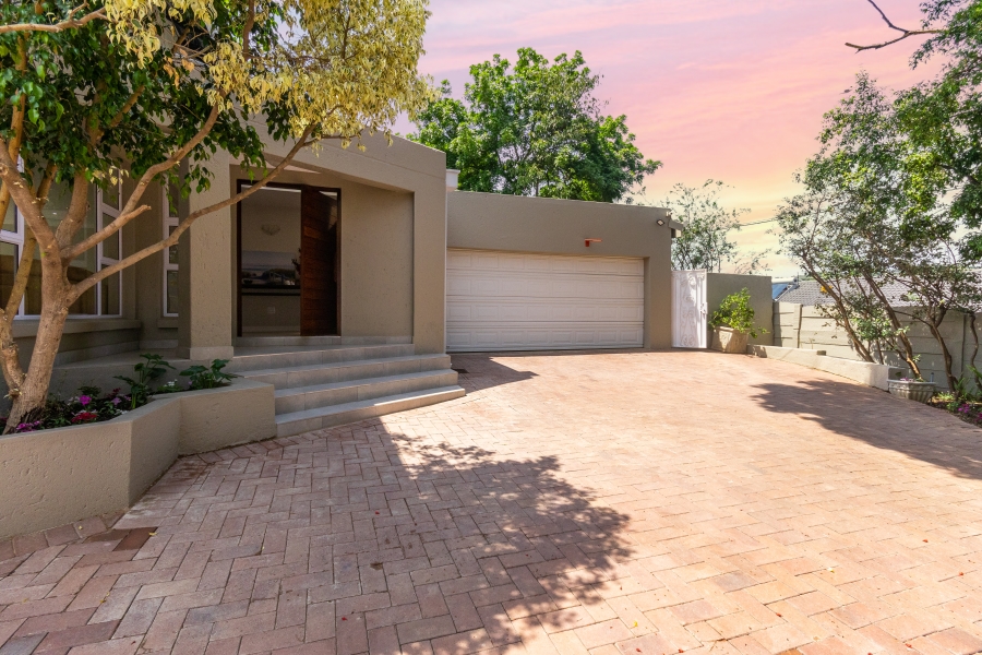5 Bedroom Property for Sale in Parkmore Gauteng