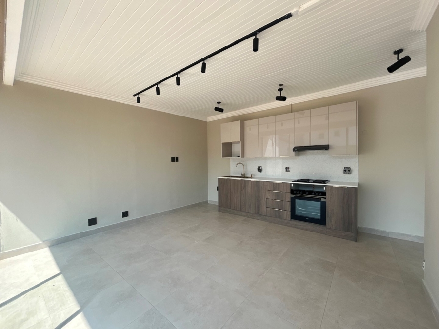To Let 1 Bedroom Property for Rent in Houghton Estate Gauteng