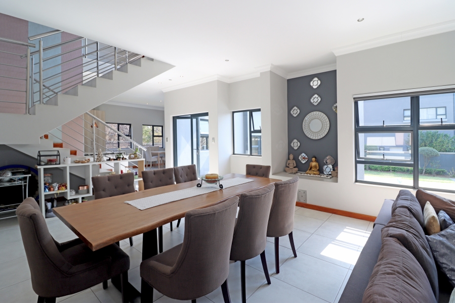 4 Bedroom Property for Sale in Waterfall Country Village Gauteng