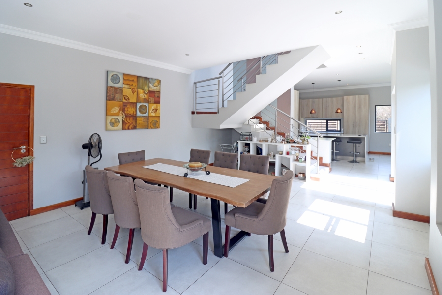 4 Bedroom Property for Sale in Waterfall Country Village Gauteng