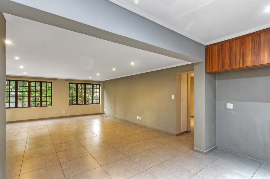 3 Bedroom Property for Sale in Lonehill Gauteng