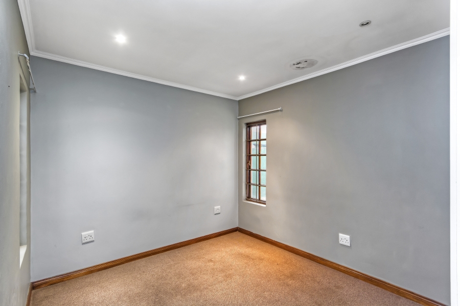 3 Bedroom Property for Sale in Lonehill Gauteng