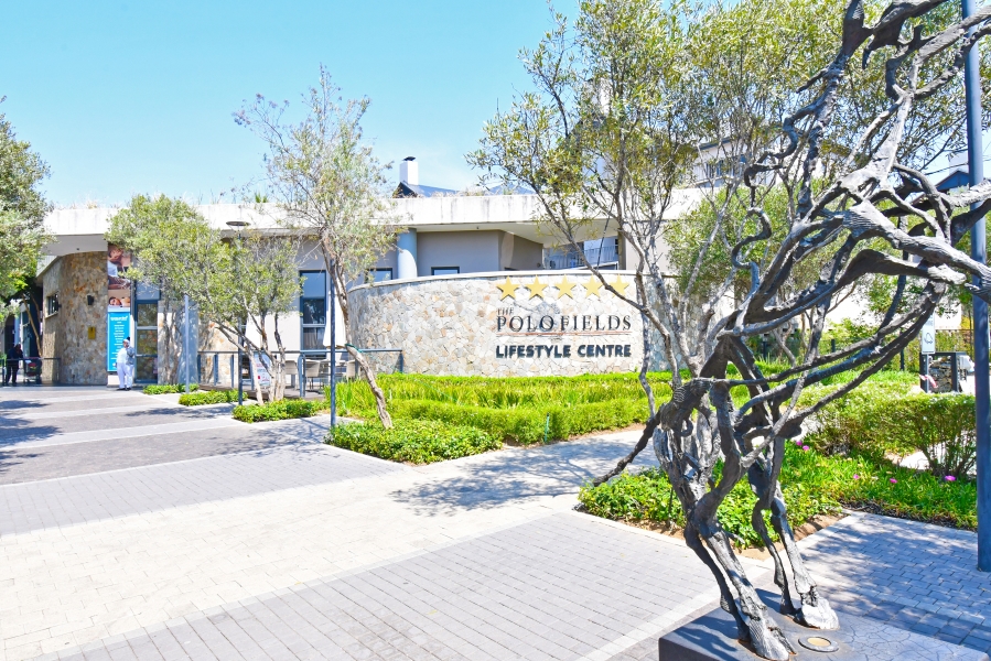 2 Bedroom Property for Sale in The Polofields Gauteng