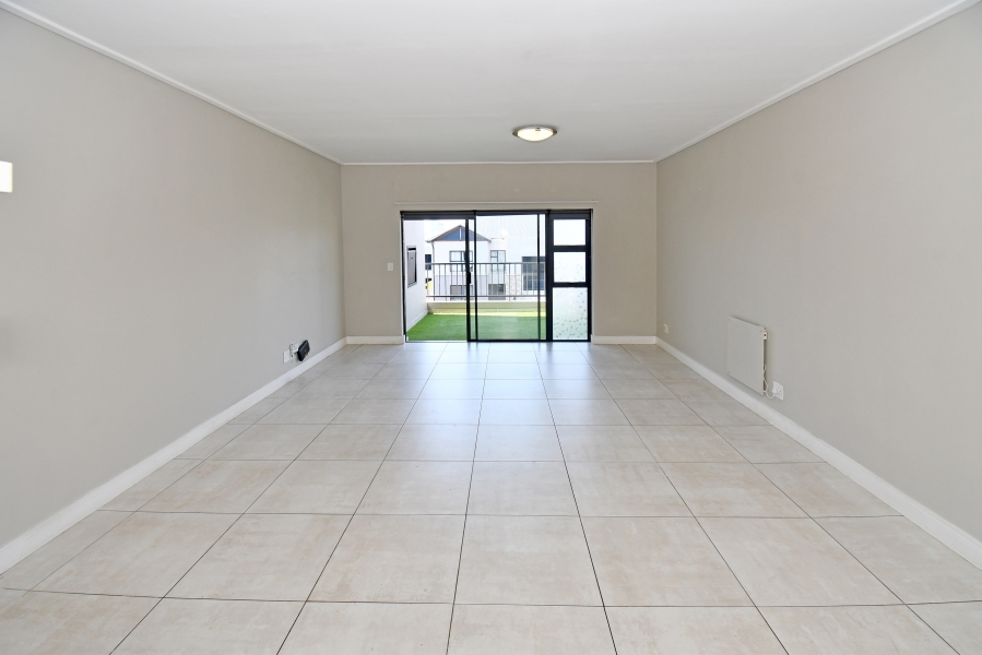 2 Bedroom Property for Sale in The Polofields Gauteng