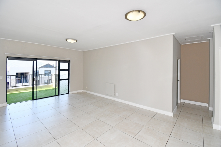 2 Bedroom Property for Sale in The Polofields Gauteng