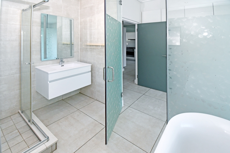 2 Bedroom Property for Sale in The Polofields Gauteng