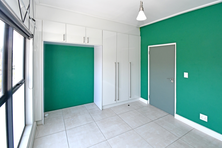 2 Bedroom Property for Sale in The Polofields Gauteng