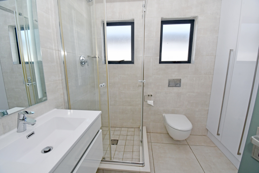 2 Bedroom Property for Sale in The Polofields Gauteng