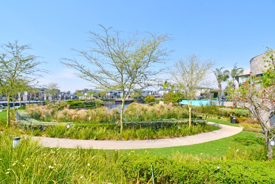 2 Bedroom Property for Sale in The Polofields Gauteng