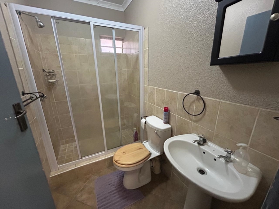 3 Bedroom Property for Sale in Halfway Gardens Gauteng