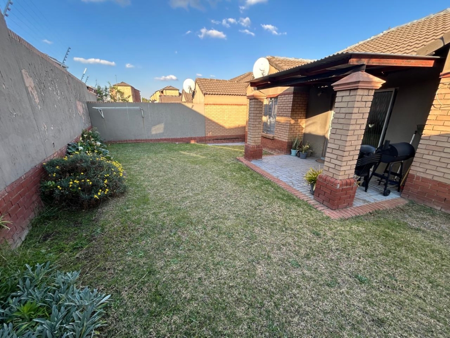 3 Bedroom Property for Sale in Halfway Gardens Gauteng