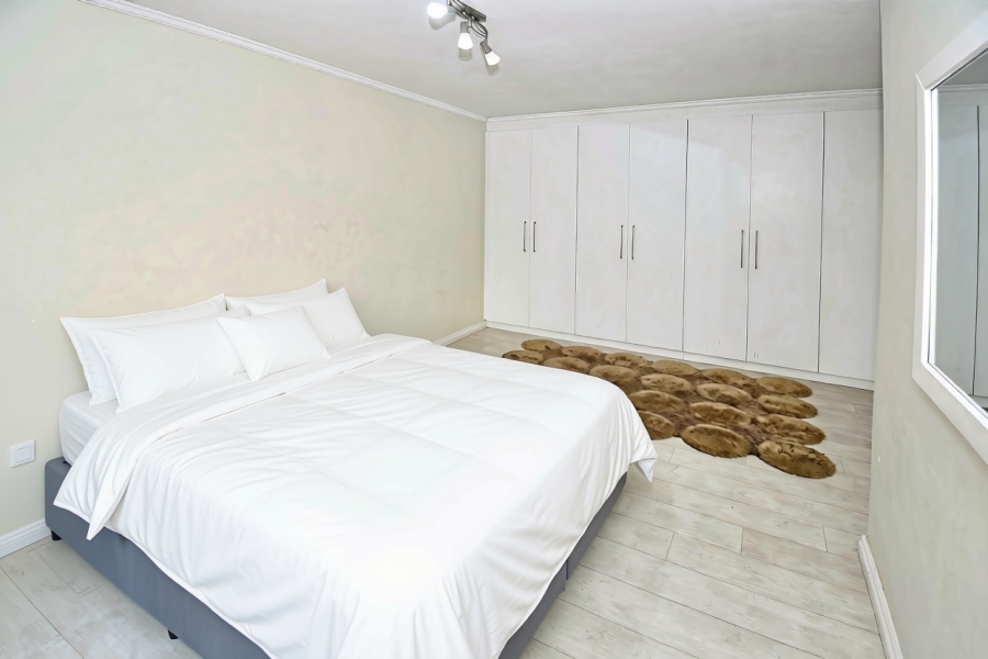 4 Bedroom Property for Sale in Waterfall Country Village Gauteng