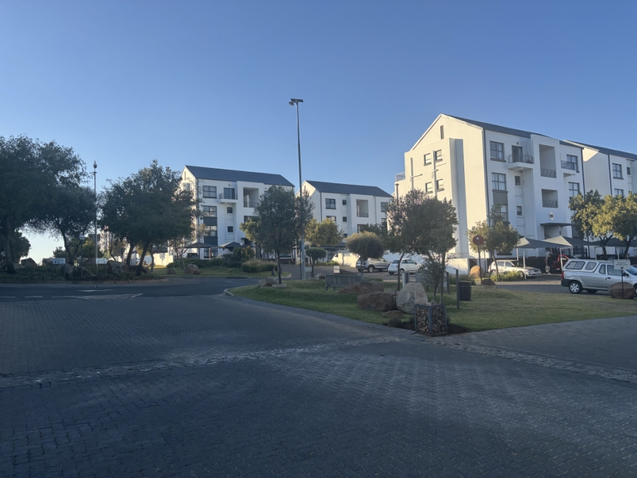 2 Bedroom Property for Sale in Greenstone Hill Gauteng