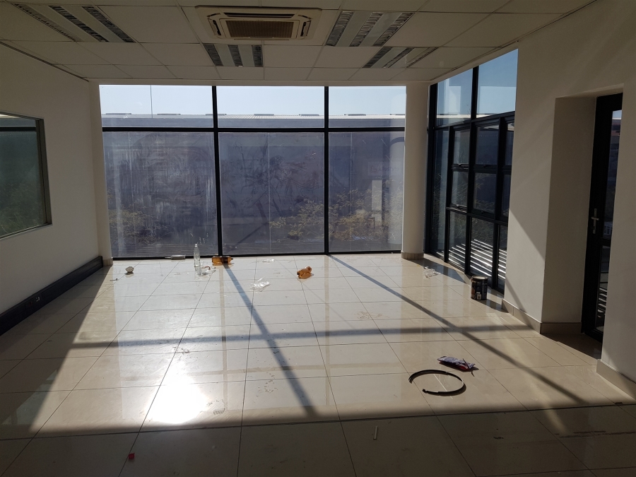 To Let Commercial Property for Rent in North Riding Gauteng