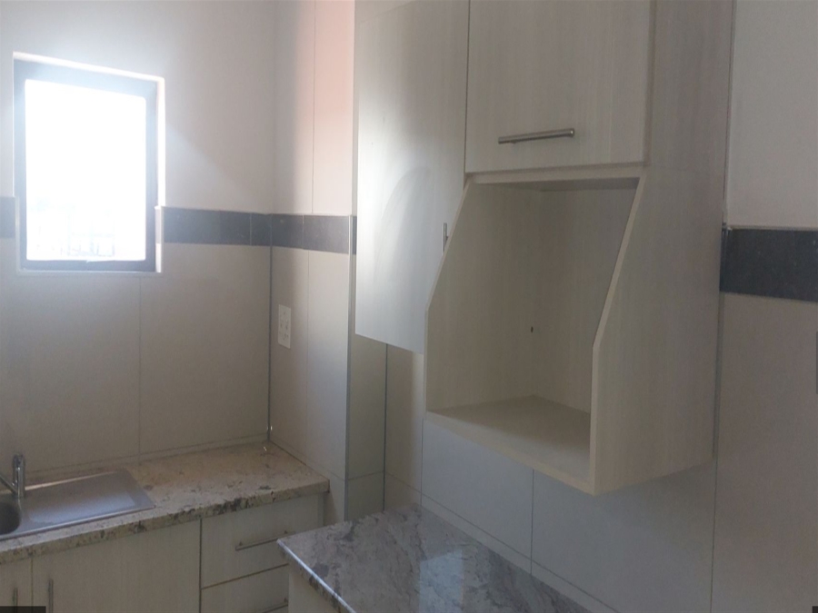 To Let Commercial Property for Rent in North Riding Gauteng