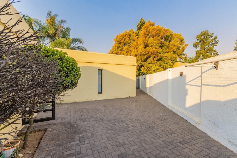 3 Bedroom Property for Sale in Beverley Gauteng