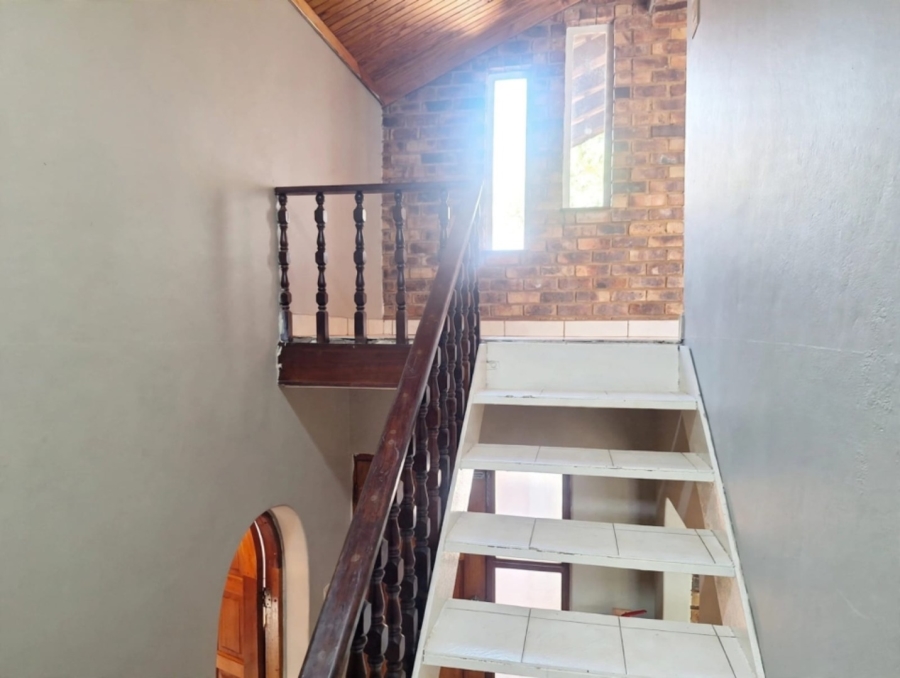 To Let 4 Bedroom Property for Rent in Moreleta Park Gauteng