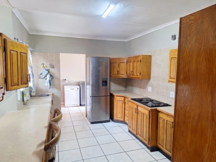 To Let 4 Bedroom Property for Rent in Moreleta Park Gauteng