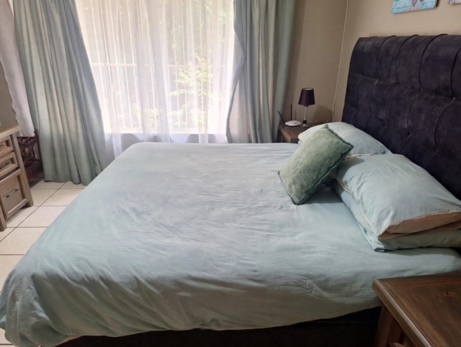 To Let 4 Bedroom Property for Rent in Moreleta Park Gauteng