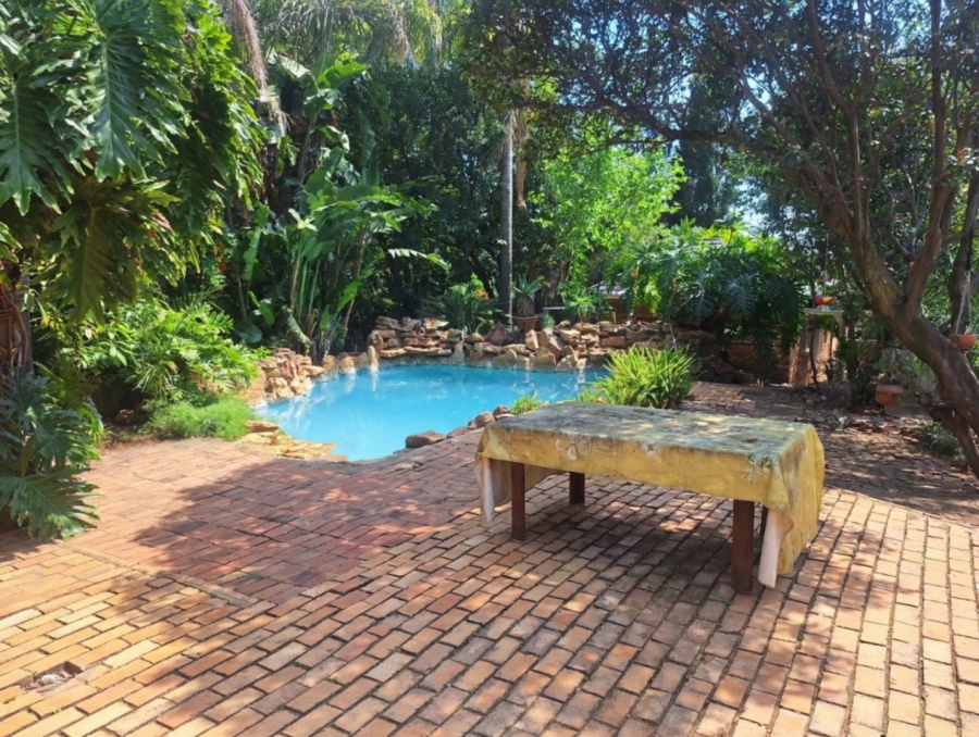 To Let 4 Bedroom Property for Rent in Moreleta Park Gauteng