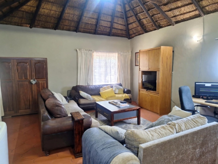 To Let 4 Bedroom Property for Rent in Moreleta Park Gauteng