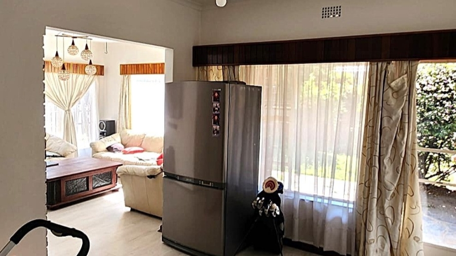 4 Bedroom Property for Sale in Mulbarton Gauteng