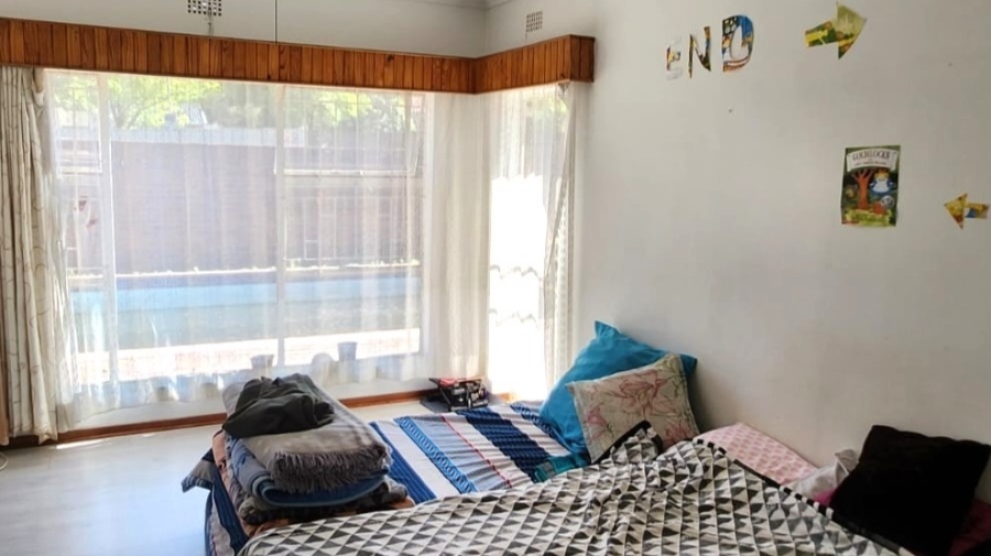 4 Bedroom Property for Sale in Mulbarton Gauteng