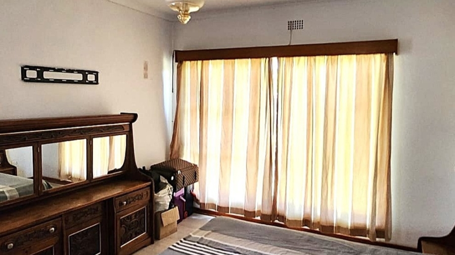 4 Bedroom Property for Sale in Mulbarton Gauteng