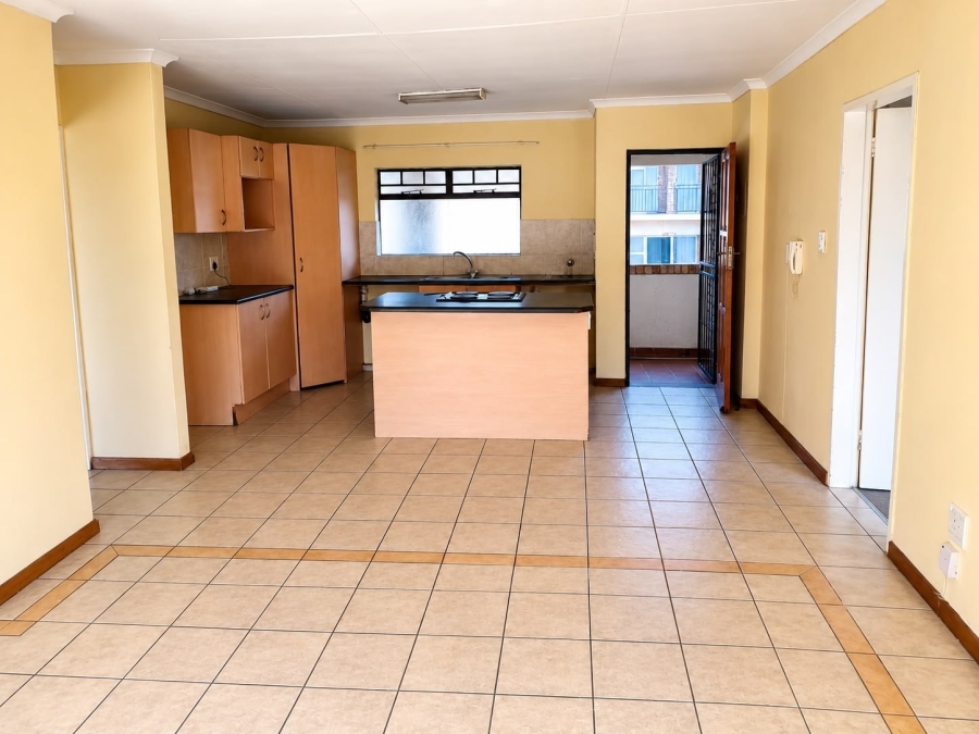 To Let 2 Bedroom Property for Rent in Noordwyk Gauteng