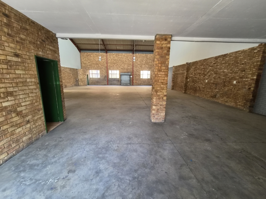 To Let Commercial Property for Rent in Hennopspark Gauteng
