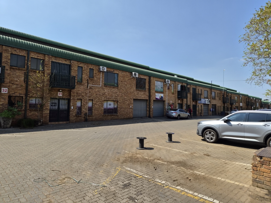 To Let Commercial Property for Rent in Hennopspark Gauteng