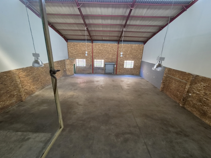 To Let Commercial Property for Rent in Hennopspark Gauteng