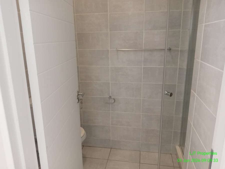 To Let 1 Bedroom Property for Rent in Witfield Gauteng