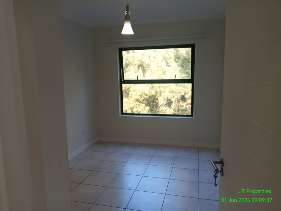 To Let 1 Bedroom Property for Rent in Witfield Gauteng