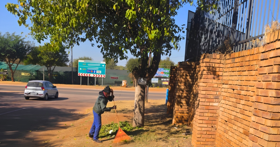 Commercial Property for Sale in Montana Park Gauteng