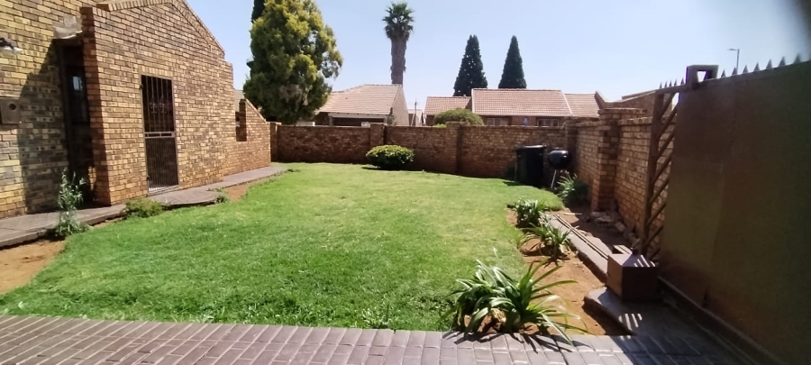 3 Bedroom Property for Sale in Spruit View Gauteng