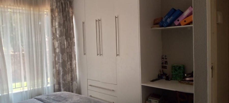 3 Bedroom Property for Sale in Spruit View Gauteng