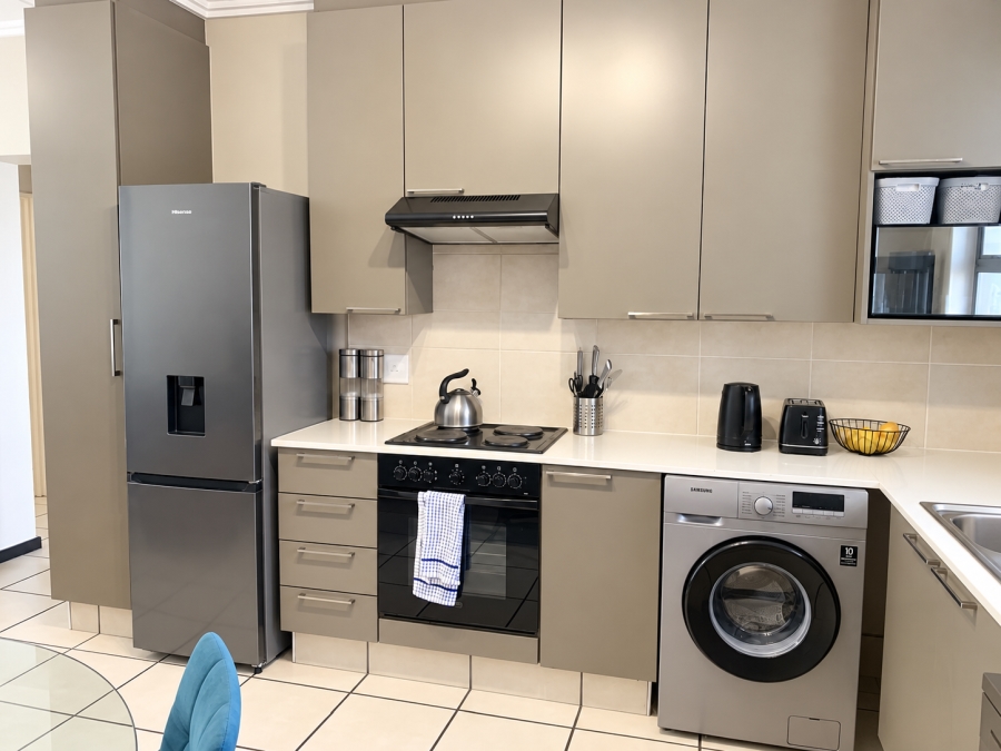 To Let 2 Bedroom Property for Rent in Bryanston Gauteng