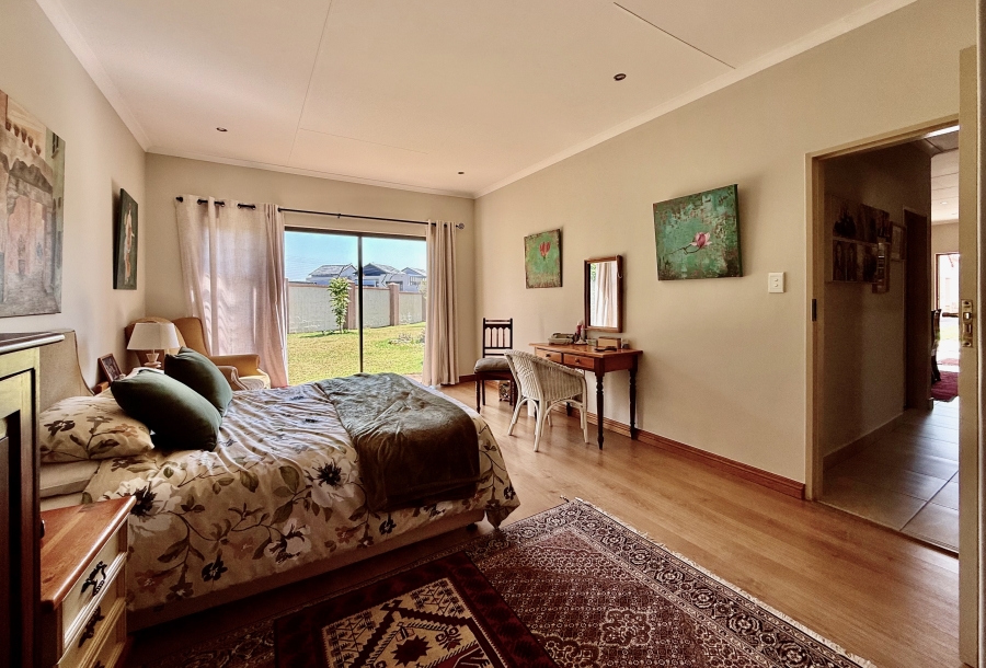 2 Bedroom Property for Sale in The Retreat Gauteng
