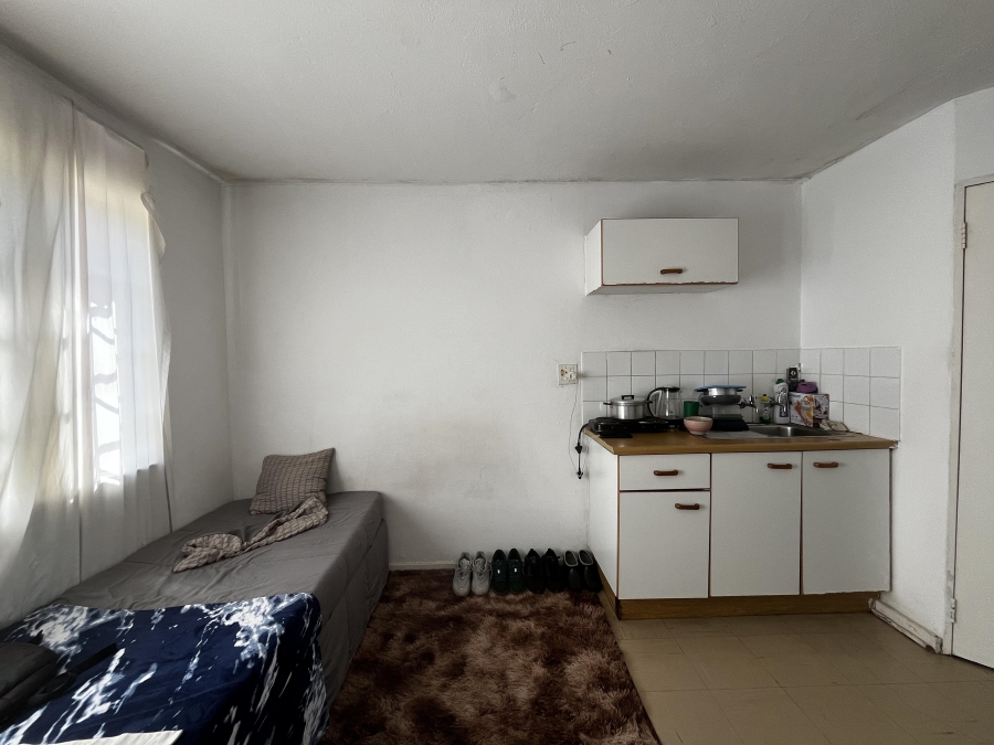 1 Bedroom Property for Sale in Philip Nel Park Gauteng