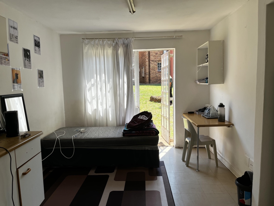 1 Bedroom Property for Sale in Philip Nel Park Gauteng
