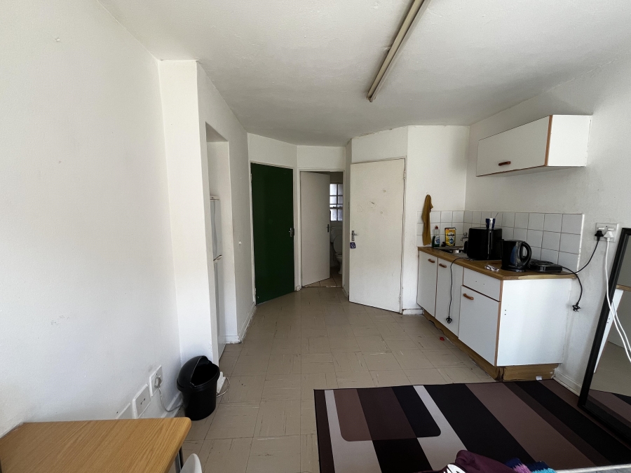 1 Bedroom Property for Sale in Philip Nel Park Gauteng