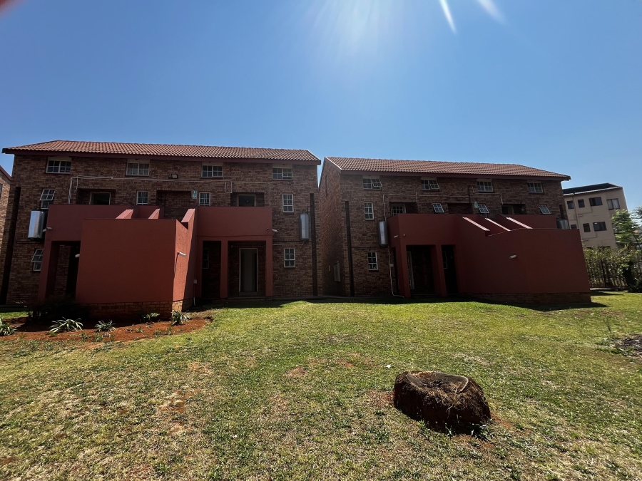 1 Bedroom Property for Sale in Philip Nel Park Gauteng
