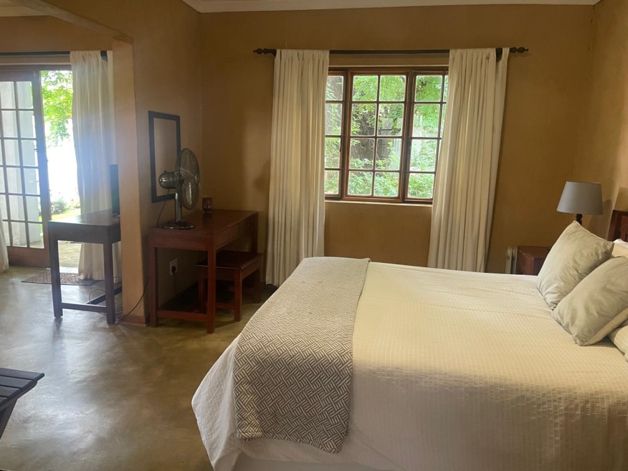 To Let 1 Bedroom Property for Rent in Fairland Gauteng