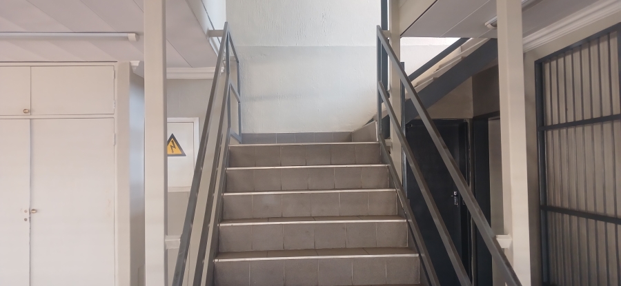 To Let Commercial Property for Rent in Chloorkop Gauteng